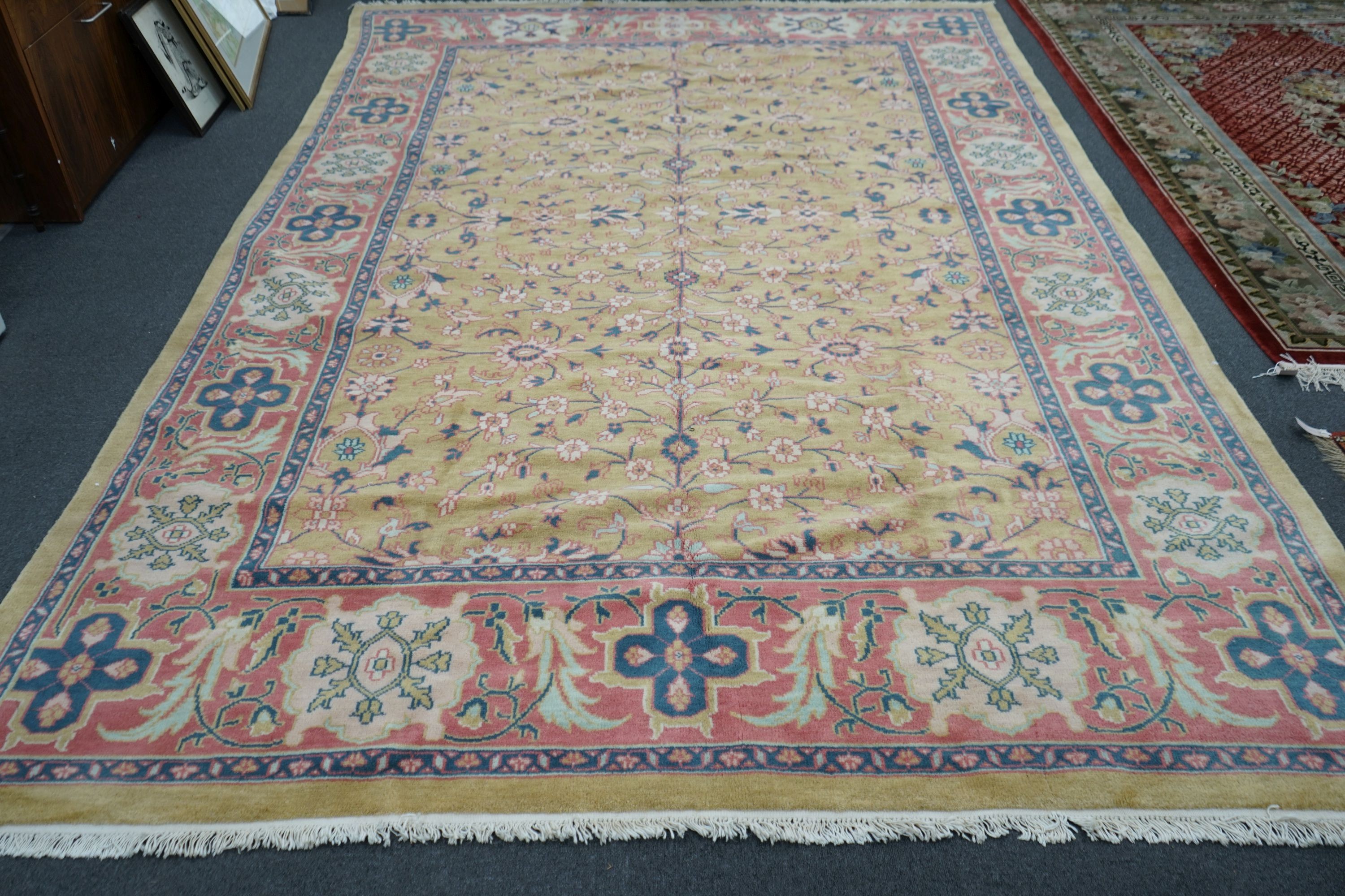A Persian Mahal carpet, 380 x 240cm